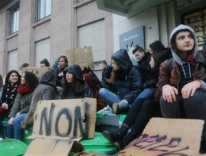 Reforma laboral motiva día de protestas en Francia 