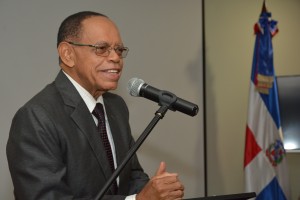 Lidio Cadet revela aumentan denuncias de corrupción; legisladores PLD dicen se busca dañar imagen RD