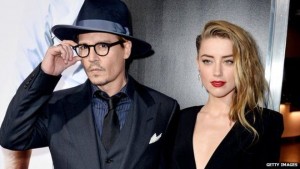 Pena leve para mujer de Johnny Depp por sus perros