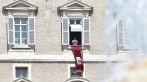 Papa Francisco llama a dar 