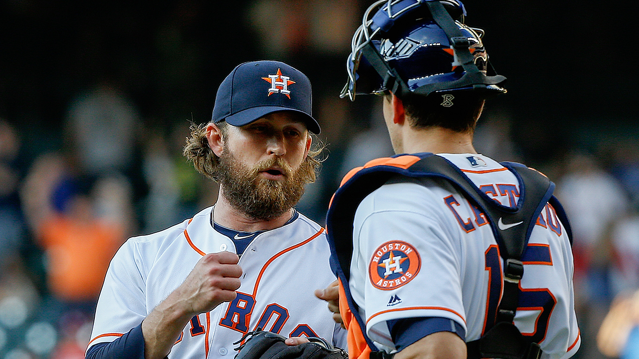 Astros envían a Fields y Stassi a Triple-A; activan a Castro