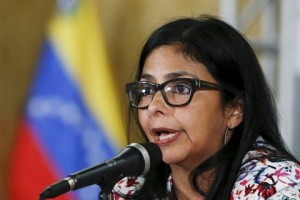 Canciller de Venezuela confirma reunión con opositores en RD