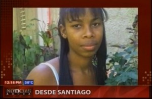 Detenido presunto feminicida de su pareja en Santiago; tenían audiencia este martes 