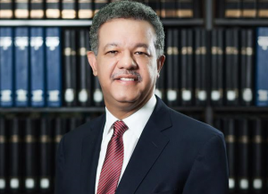 Leonel Fernández llega a París donde agotará agenda como presidente Fundación  EU-LAC