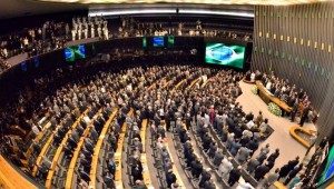 ¿Quiénes son? ¿Estafadores, mafiosos? No, son tres de los principales senadores de Brasil que decidirán esta semana si apartan del mando a la presidenta Dilma Rousseff y le inician un juicio político.
