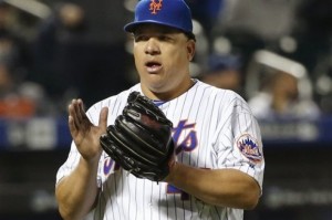 Bartolo Colón lanza ocho entradas en blanco y supera a Pedro Martínez en victorias