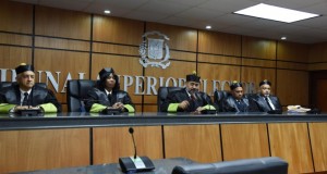 TSE aplaza conocimiento recurso procura inhabilitar Roberto Rosario dirigir elecciones