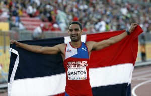 Luguelin Santos será abanderado de la delegación RD a Río 2016