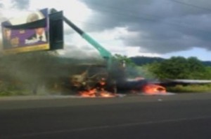 operador de grúa fallece electrocutado