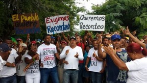 Exigen reconteo de votos en Las Yayas de Azua