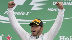 Lewis Hamilton domina último entrenamiento libre en Bakú 