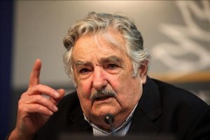Expresidente de Uruguay, José Mujica sugiere a Maduro aceptar ayuda internacional