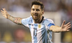 Messi seguirá jugando con la selección Argentina