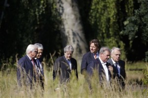 Plazos del  Brexit bajo debate; efectos económicos con alcance mundial 