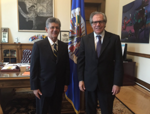 Ramos Allup se reúne con Almagro en Washington