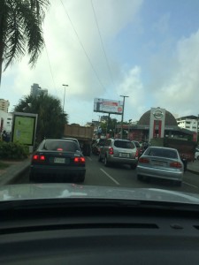 Taxistas demandan en Indotel  suspensión de plataforma Uber