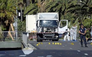 El terrorista de Niza pidió en un mensaje 