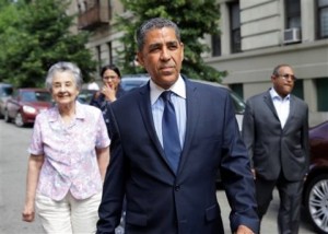 NY: posible primer dominicano en Congreso responde a Trump 