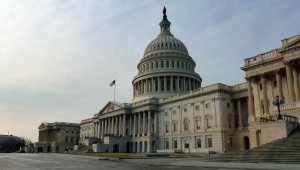 Reabren parte del Capitolio en Washington que había sido evacuada por paquete sospechoso