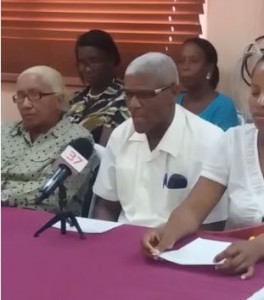 Exigen construcción de puentes y caminos en Medina, La Cuchilla y Hato Damas