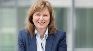 Diputada alemana dimite tras confesar que inventó su currículum