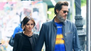 Enfadado Jim Carrey por la difusión de la nota suicida de Cathriona White