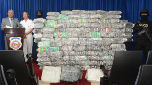  
Mandan a prisión preventiva por un año a “Julito Kilo” por alijo de 919 kilos de droga