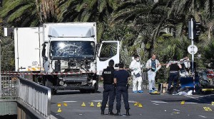Liberan a esposa del conductor del camión de Niza