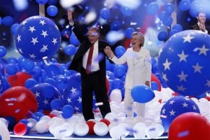 Hillary Clinton ahora debe convencer a EEUU que es confiable