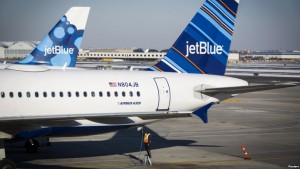 Por despegar primer vuelo comercial de EE.UU. a Cuba en 50 años