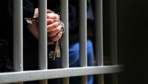 Arrestan policía de Washington por presuntamente proveer apoyo a ISIS