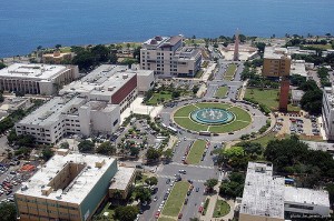 CNT exige aumento salarial al sector público