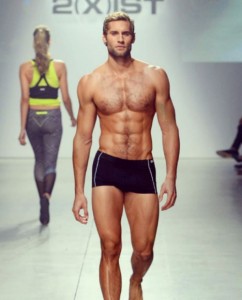 Chef modelando