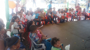 Lápiz de la Suerte contagia de alegría a niños de empleados de Multimedios del Caribe 