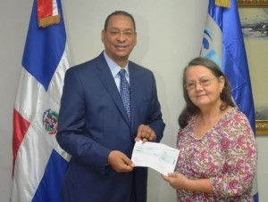 Superintendencia de Bancos entrega recursos a 62 ahorristas de quebrada entidad