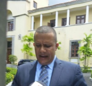 Francisco Arias Valera dice ser perseguido por Danilo Medina