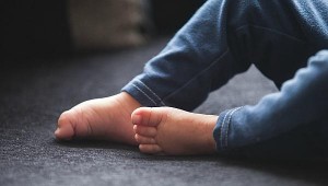 Confirman la muerte de un bebé por microcefalia asociada con el zika en Texas, EE.UU