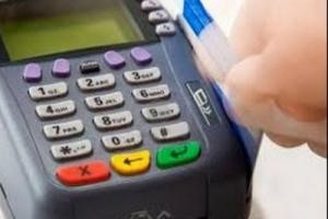 Apresan colombiano comprando bebidas con tarjeta clonada en Santo Domingo Oeste
