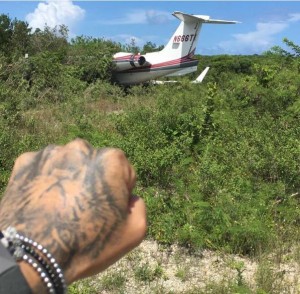 Reportan que J Balvin salió ileso de accidente en avión 