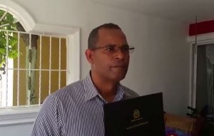 Secretaría TSE reitera diputación a Israel Terrero en lugar de Adonis Hernández; ambos del PRM
