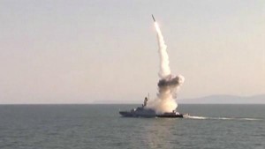 China y Rusia inician maniobras en el mar de China Meridional en medio de disputas entre Pekín y sus vecinos