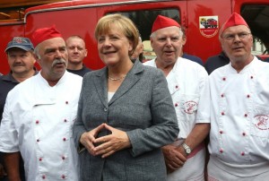 Merkel sufre una derrota regional un año después de la apertura a los refugiados
