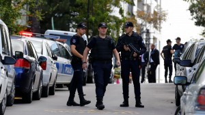 Un herido en un tiroteo ante la embajada israelí en Ankara 
