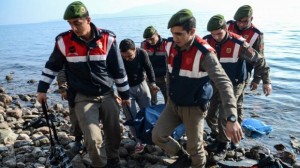 Turquía: Naufragio deja 4 muertos, 23 desaparecidos 