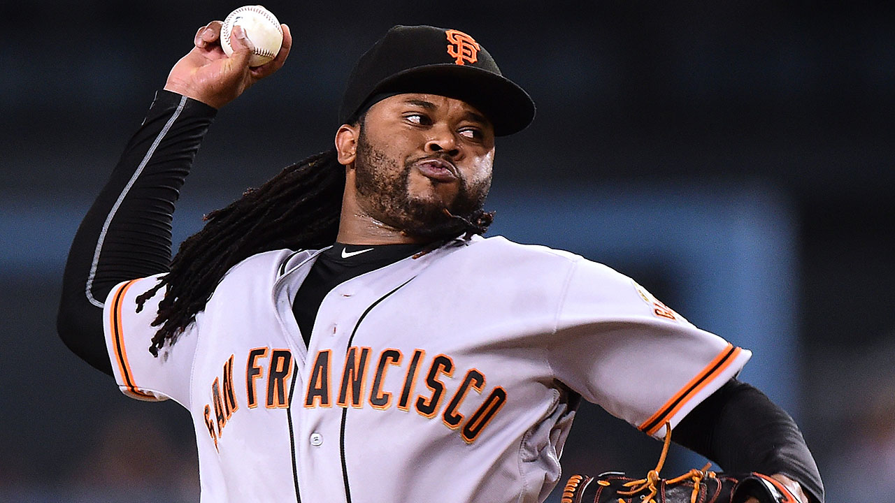 Avanzan Johnny Cueto y Brandon Crawford; sus retornos siguen en veremos