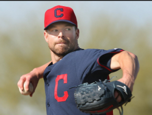 Kluber seleccionado Lanzador del Mes en la Liga Americana

