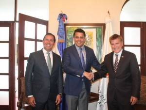  Embajador James Brewster visita a David Collado  