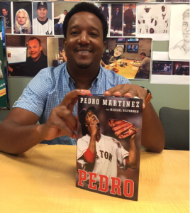 Biografía de Pedro Martínez gana premio Internacional Libro Latino