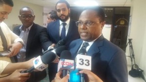 Ateneo Dominicano inscribe en el Senado a Roberto Rosario para ratificación en JCE