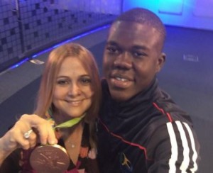 Nuria Piera recibe visita de medallista olímpico Luis Pie